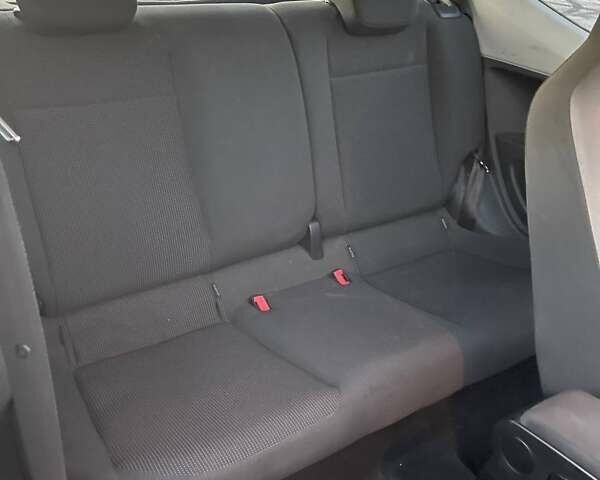 Белый Фольксваген Ап, объемом двигателя 1 л и пробегом 130 тыс. км за 7200 $, фото 4 на Automoto.ua