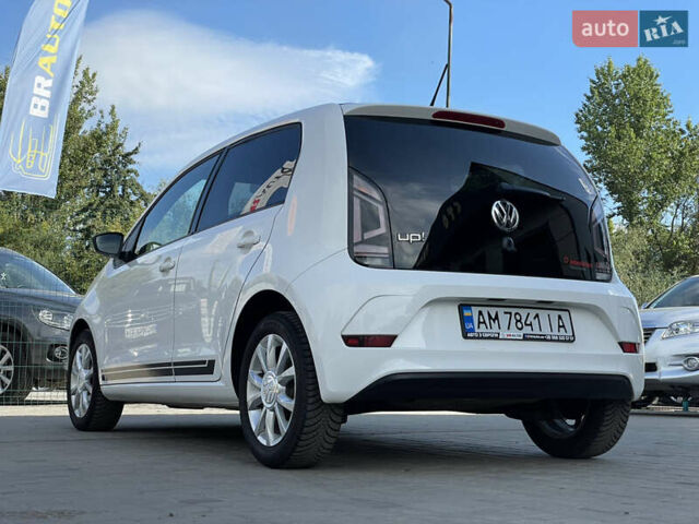 Білий Фольксваген Ап, об'ємом двигуна 1 л та пробігом 144 тис. км за 7699 $, фото 20 на Automoto.ua