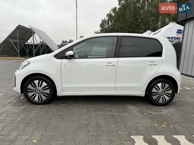 Белый Фольксваген Ап, объемом двигателя 0 л и пробегом 78 тыс. км за 8500 $, фото 3 на Automoto.ua