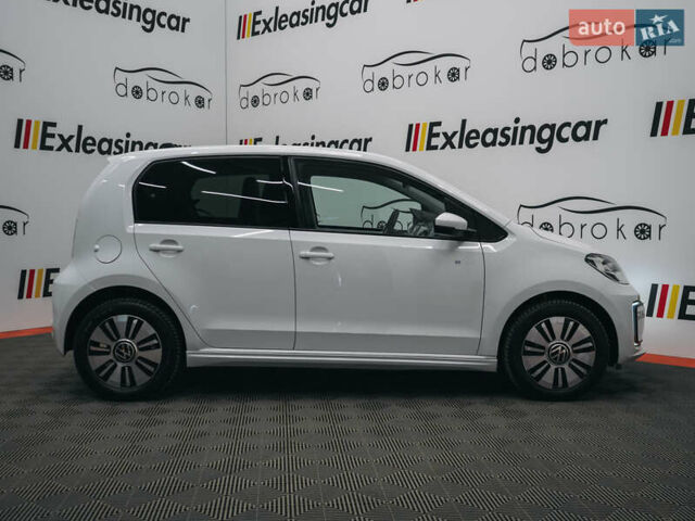 Белый Фольксваген Ап, объемом двигателя 0 л и пробегом 54 тыс. км за 10539 $, фото 15 на Automoto.ua