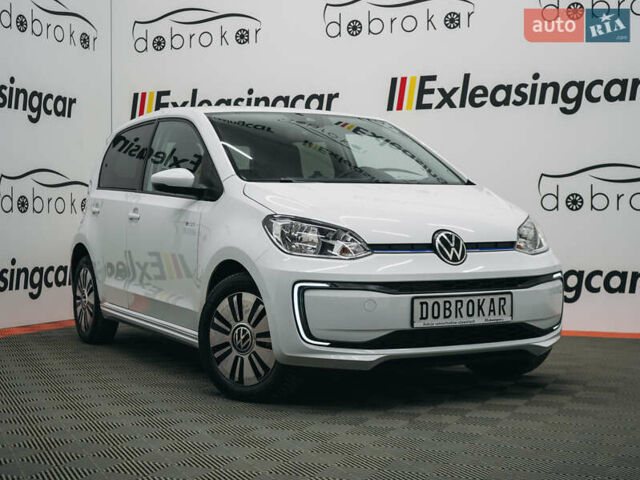 Белый Фольксваген Ап, объемом двигателя 0 л и пробегом 54 тыс. км за 10539 $, фото 1 на Automoto.ua