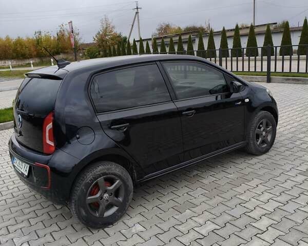 Чорний Фольксваген Ап, об'ємом двигуна 0 л та пробігом 113 тис. км за 5900 $, фото 6 на Automoto.ua