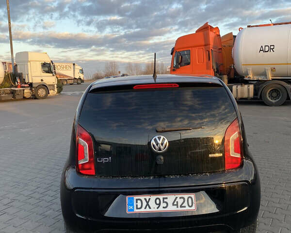 Чорний Фольксваген Ап, об'ємом двигуна 1 л та пробігом 156 тис. км за 5200 $, фото 8 на Automoto.ua