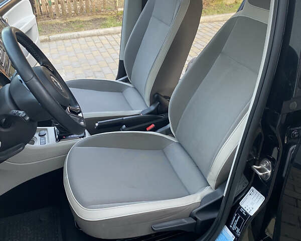 Чорний Фольксваген Ап, об'ємом двигуна 0 л та пробігом 113 тис. км за 5950 $, фото 21 на Automoto.ua