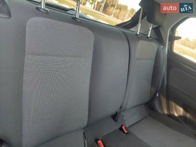 Черный Фольксваген Ап, объемом двигателя 1 л и пробегом 41 тыс. км за 6300 $, фото 26 на Automoto.ua