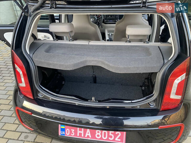 Чорний Фольксваген Ап, об'ємом двигуна 0 л та пробігом 113 тис. км за 5950 $, фото 31 на Automoto.ua