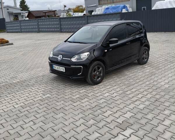 Чорний Фольксваген Ап, об'ємом двигуна 0 л та пробігом 113 тис. км за 5900 $, фото 12 на Automoto.ua