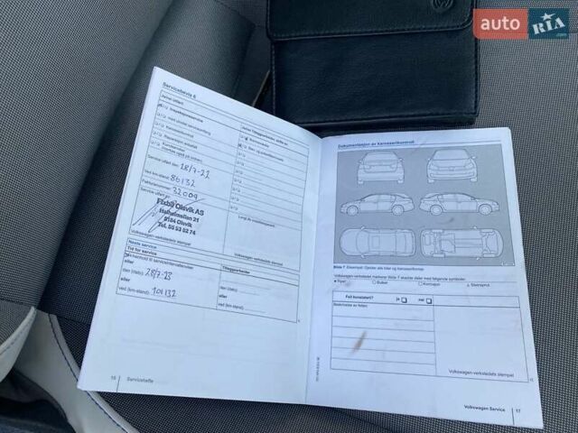 Чорний Фольксваген Ап, об'ємом двигуна 0 л та пробігом 113 тис. км за 5950 $, фото 38 на Automoto.ua