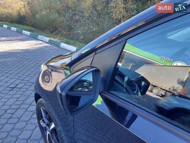 Черный Фольксваген Ап, объемом двигателя 1 л и пробегом 41 тыс. км за 6300 $, фото 39 на Automoto.ua