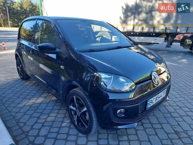 Черный Фольксваген Ап, объемом двигателя 1 л и пробегом 41 тыс. км за 6300 $, фото 4 на Automoto.ua