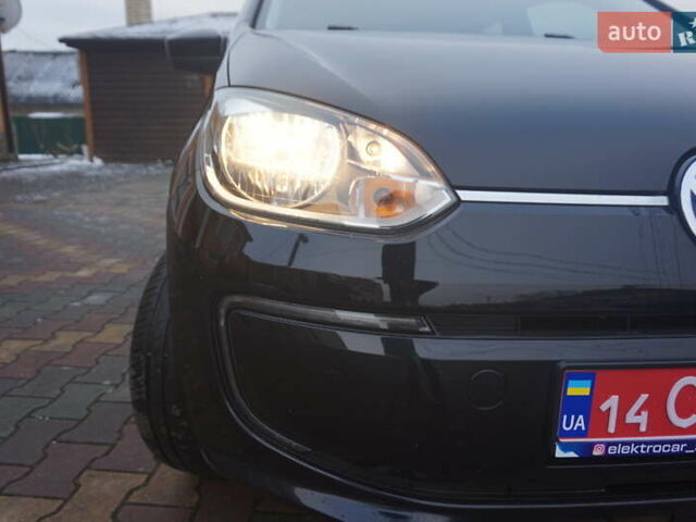 Чорний Фольксваген Ап, об'ємом двигуна 0 л та пробігом 148 тис. км за 5888 $, фото 22 на Automoto.ua