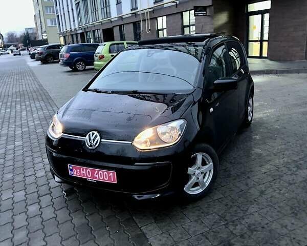 Черный Фольксваген Ап, объемом двигателя 0 л и пробегом 57 тыс. км за 6800 $, фото 5 на Automoto.ua