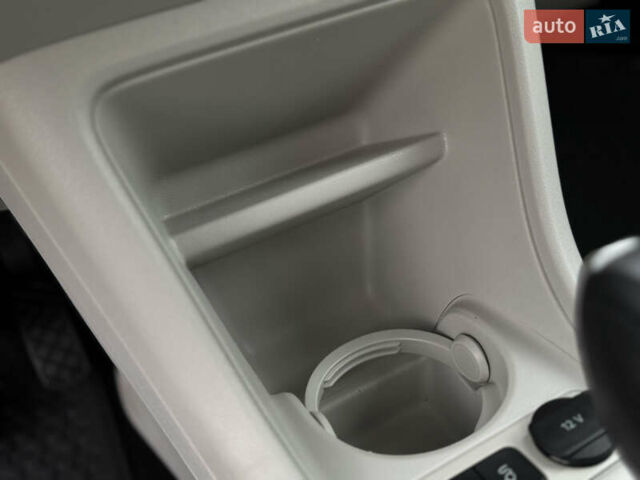 Черный Фольксваген Ап, объемом двигателя 0 л и пробегом 102 тыс. км за 6300 $, фото 26 на Automoto.ua