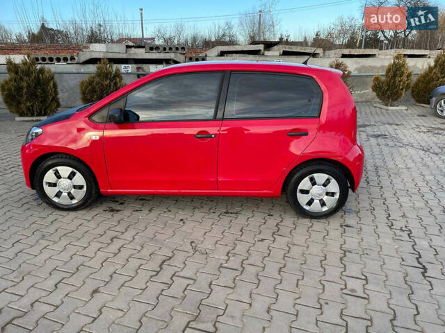 Красный Фольксваген Ап, объемом двигателя 1 л и пробегом 238 тыс. км за 4800 $, фото 7 на Automoto.ua