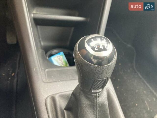 Фольксваген Ап 2013 в Львове на Automoto.ua Красный Фольксваген Ап, объемом двигателя 1 л и пробегом 135 тыс. км за 8183 $, фото 24 на Automoto.ua