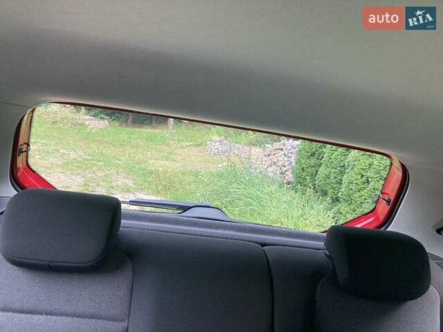 Фольксваген Ап 2013 в Львове на Automoto.ua Красный Фольксваген Ап, объемом двигателя 1 л и пробегом 135 тыс. км за 8183 $, фото 36 на Automoto.ua