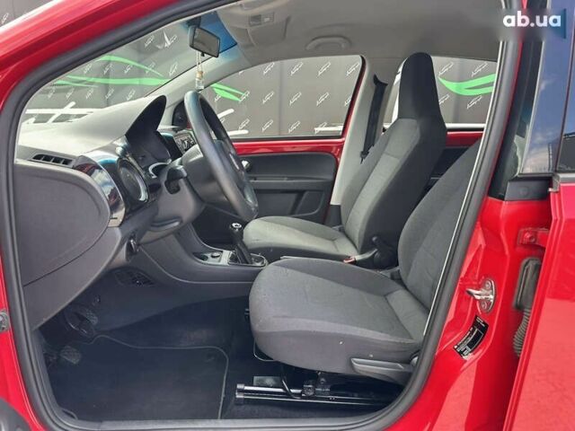 Фольксваген Ап 2013 в Киеве на Automoto.ua Фольксваген Ап, объемом двигателя 1 л и пробегом 147 тыс. км за 5200 $, фото 5 на Automoto.ua