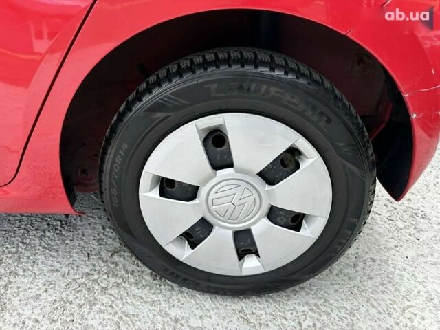 Фольксваген Ап 2013 в Киеве на Automoto.ua Фольксваген Ап, объемом двигателя 1 л и пробегом 147 тыс. км за 5200 $, фото 18 на Automoto.ua