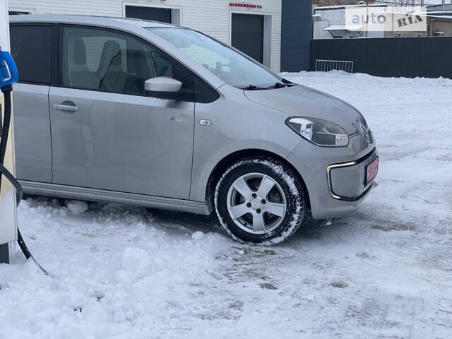 Фольксваген Ап, об'ємом двигуна 0 л та пробігом 110 тис. км за 8000 $, фото 8 на Automoto.ua