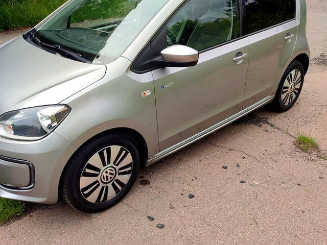 Фольксваген Ап, объемом двигателя 60 л и пробегом 89 тыс. км за 7300 $, фото 4 на Automoto.ua