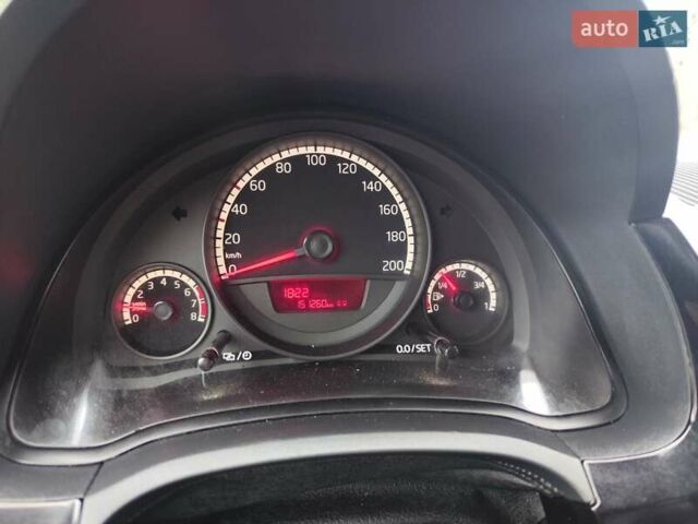 Серый Фольксваген Ап, объемом двигателя 1 л и пробегом 151 тыс. км за 6250 $, фото 50 на Automoto.ua