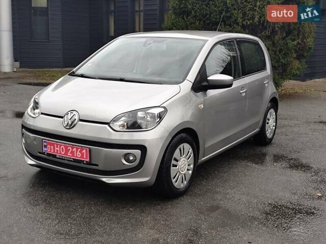 Серый Фольксваген Ап, объемом двигателя 1 л и пробегом 151 тыс. км за 6250 $, фото 6 на Automoto.ua