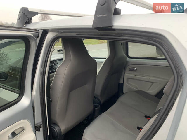 Серый Фольксваген Ап, объемом двигателя 0 л и пробегом 184 тыс. км за 5250 $, фото 8 на Automoto.ua