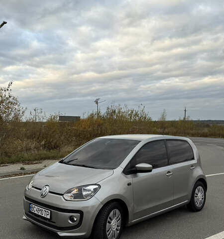 Сірий Фольксваген Ап, об'ємом двигуна 1 л та пробігом 76 тис. км за 6700 $, фото 2 на Automoto.ua