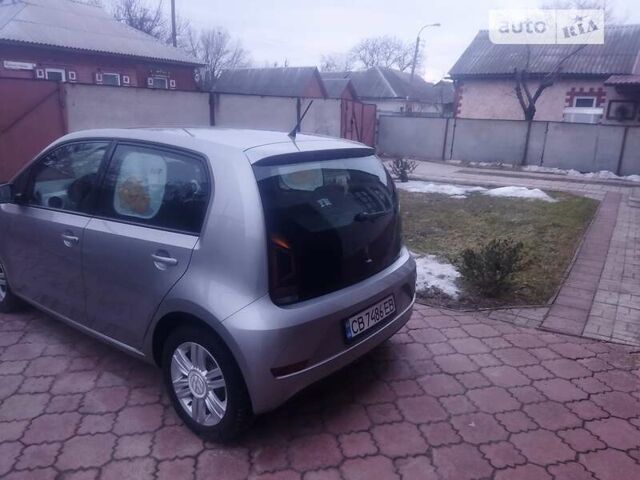 Сірий Фольксваген Ап, об'ємом двигуна 1 л та пробігом 92 тис. км за 9000 $, фото 16 на Automoto.ua