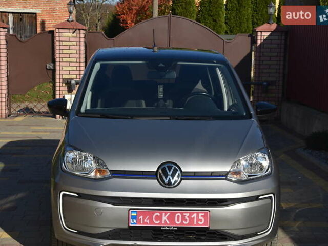Сірий Фольксваген Ап, об'ємом двигуна 0 л та пробігом 100 тис. км за 10900 $, фото 3 на Automoto.ua