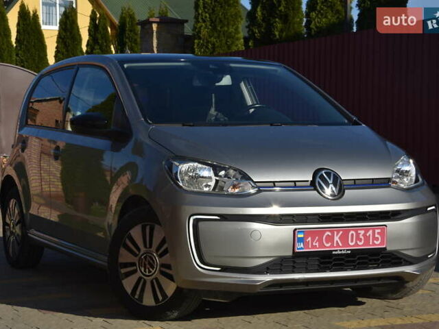 Сірий Фольксваген Ап, об'ємом двигуна 0 л та пробігом 100 тис. км за 10900 $, фото 8 на Automoto.ua