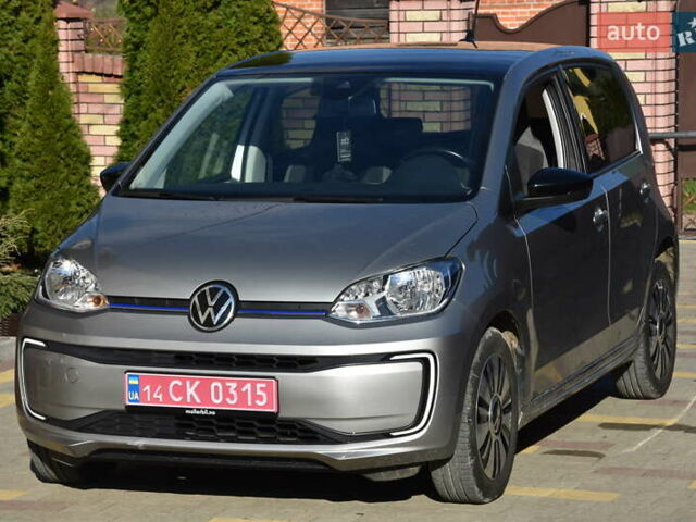 Сірий Фольксваген Ап, об'ємом двигуна 0 л та пробігом 100 тис. км за 10900 $, фото 6 на Automoto.ua