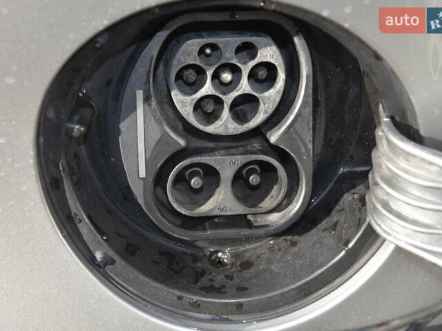 Сірий Фольксваген Ап, об'ємом двигуна 0 л та пробігом 100 тис. км за 10900 $, фото 59 на Automoto.ua