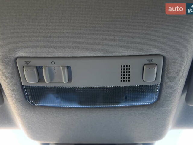 Сірий Фольксваген Ап, об'ємом двигуна 0 л та пробігом 100 тис. км за 10900 $, фото 31 на Automoto.ua