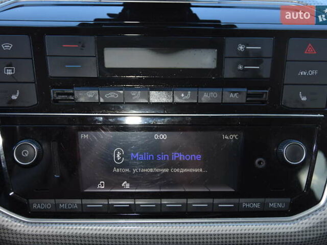 Сірий Фольксваген Ап, об'ємом двигуна 0 л та пробігом 100 тис. км за 10900 $, фото 36 на Automoto.ua