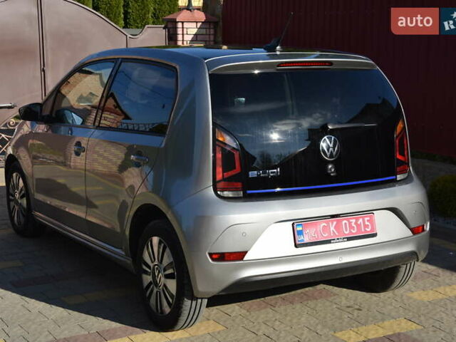 Сірий Фольксваген Ап, об'ємом двигуна 0 л та пробігом 100 тис. км за 10900 $, фото 54 на Automoto.ua