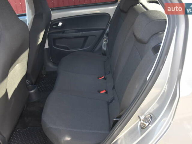 Сірий Фольксваген Ап, об'ємом двигуна 0 л та пробігом 100 тис. км за 10900 $, фото 42 на Automoto.ua