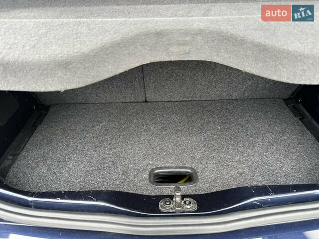 Синій Фольксваген Ап, об'ємом двигуна 0 л та пробігом 74 тис. км за 6100 $, фото 12 на Automoto.ua