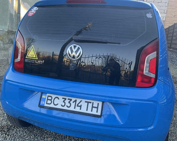 Синий Фольксваген Ап, объемом двигателя 1 л и пробегом 248 тыс. км за 5350 $, фото 3 на Automoto.ua