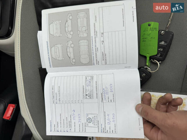 Синий Фольксваген Ап, объемом двигателя 0 л и пробегом 130 тыс. км за 6400 $, фото 42 на Automoto.ua