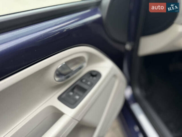 Синий Фольксваген Ап, объемом двигателя 0 л и пробегом 130 тыс. км за 6400 $, фото 20 на Automoto.ua