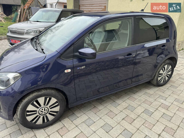 Синий Фольксваген Ап, объемом двигателя 0 л и пробегом 130 тыс. км за 6400 $, фото 2 на Automoto.ua