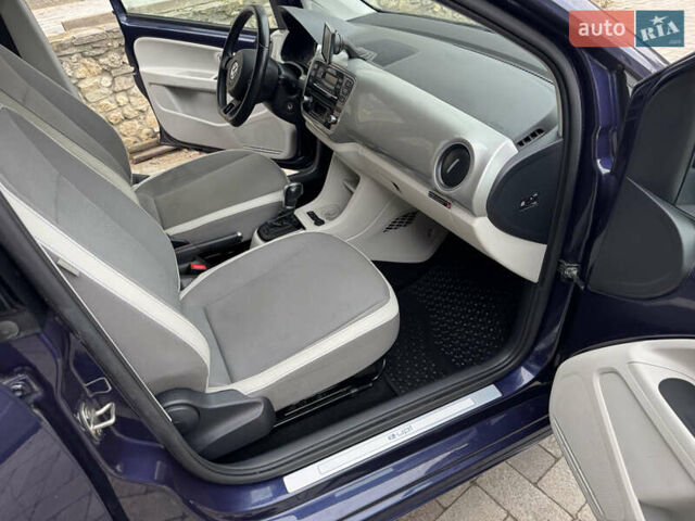 Синий Фольксваген Ап, объемом двигателя 0 л и пробегом 130 тыс. км за 6400 $, фото 31 на Automoto.ua