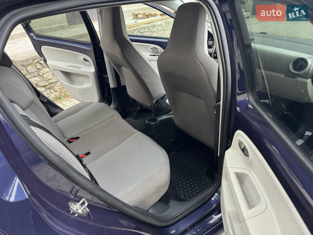 Синий Фольксваген Ап, объемом двигателя 0 л и пробегом 130 тыс. км за 6400 $, фото 30 на Automoto.ua