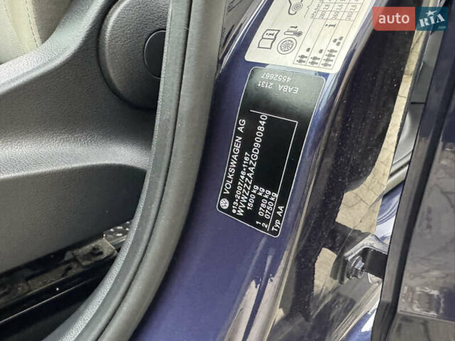 Синий Фольксваген Ап, объемом двигателя 0 л и пробегом 130 тыс. км за 6400 $, фото 49 на Automoto.ua