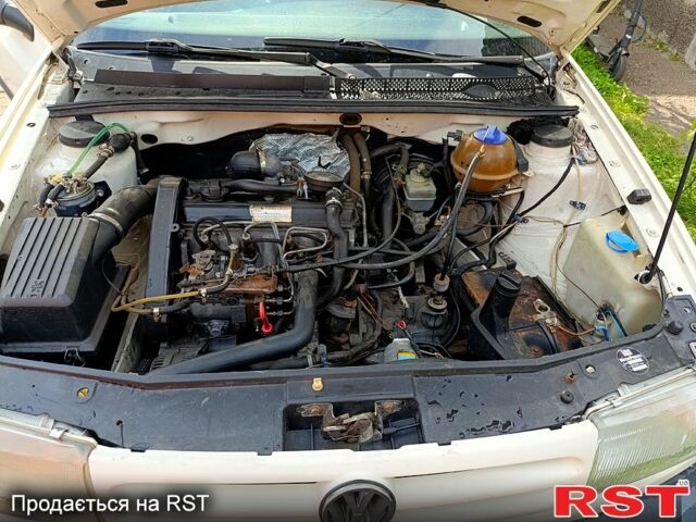 Білий Фольксваген Венто, об'ємом двигуна 1.9 л та пробігом 290 тис. км за 2000 $, фото 13 на Automoto.ua