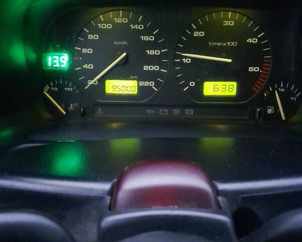 Бежевый Фольксваген Венто, объемом двигателя 1.9 л и пробегом 200 тыс. км за 2400 $, фото 20 на Automoto.ua