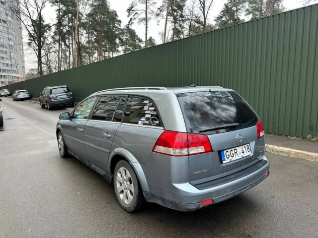 Чорний Фольксваген Венто, об'ємом двигуна 1.9 л та пробігом 245 тис. км за 2200 $, фото 2 на Automoto.ua