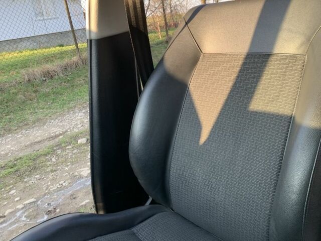 Черный Фольксваген Венто, объемом двигателя 1.8 л и пробегом 3 тыс. км за 1500 $, фото 13 на Automoto.ua