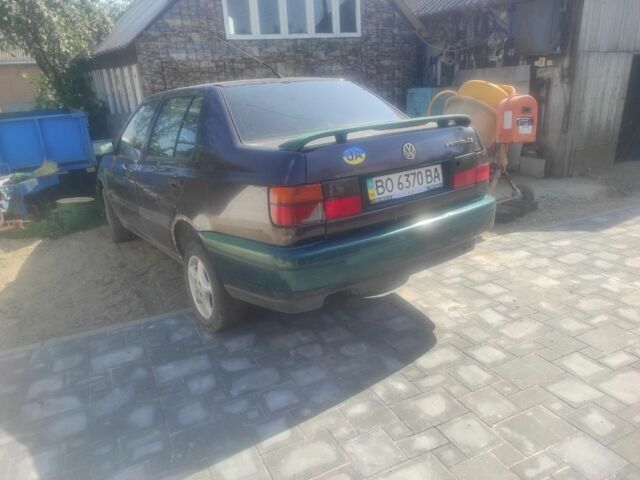 Фіолетовий Фольксваген Венто, об'ємом двигуна 0 л та пробігом 200 тис. км за 1189 $, фото 4 на Automoto.ua